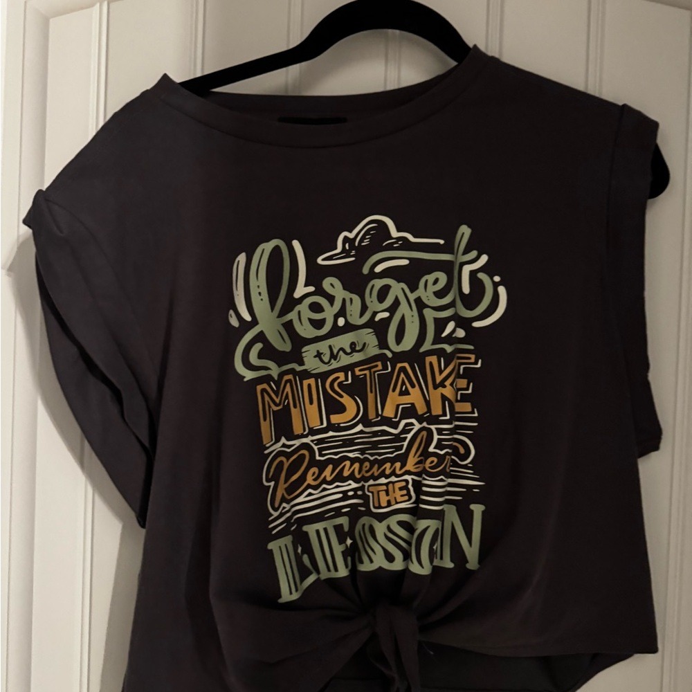 Graphic crop top